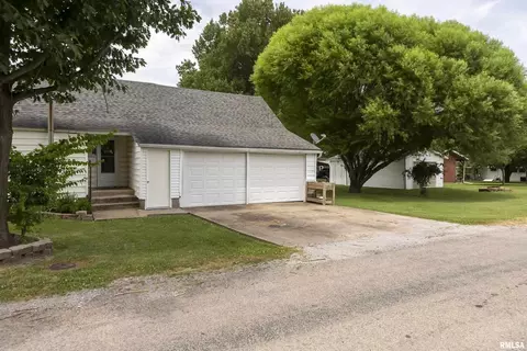 700 N 30th St, Herrin, IL 62948 photo 19