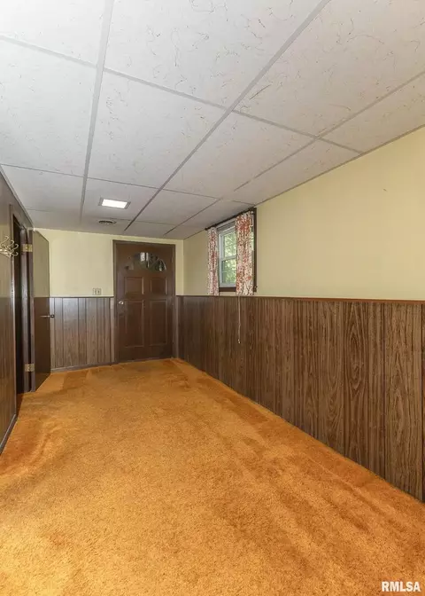 406 W 2nd St, Atkinson, IL 61235 photo 20