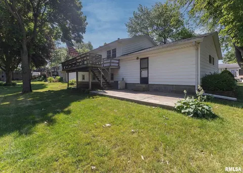 406 W 2nd St, Atkinson, IL 61235 photo 11