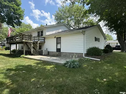 406 W 2nd St, Atkinson, IL 61235 photo 5