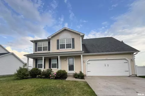 601 Rock Point Rd, Colona, IL 61241