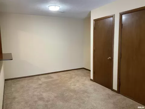 840 Iowa St #2A, Eldridge, IA 52748 photo 10
