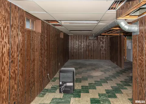 1012 54th St, Moline, IL 61265 photo 24