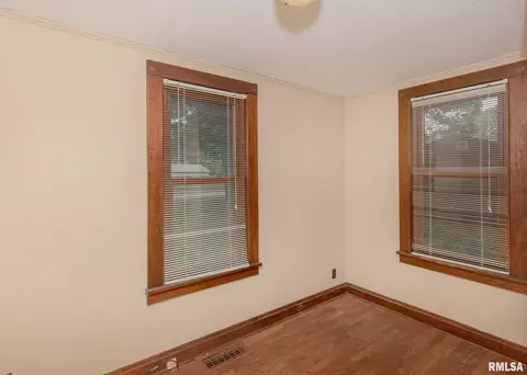 1012 54th St, Moline, IL 61265 photo 18
