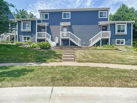 3564 N Willow Ct #35, Bettendorf, IA 52722