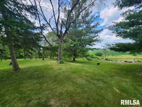 24600 220th Ave, Eldridge, IA 52748 photo 3
