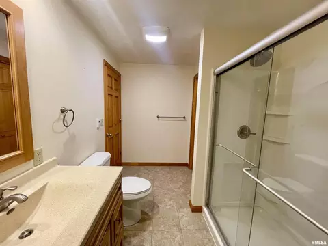 1752 Shutters St, Thomson, IL 61285 photo 32