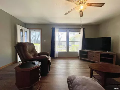1752 Shutters St, Thomson, IL 61285 photo 15