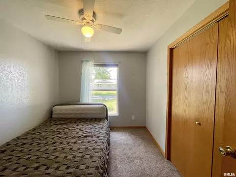 1752 Shutters St, Thomson, IL 61285 photo 25
