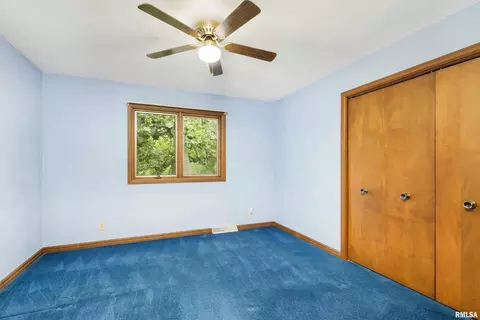 3410 8th St, Moline, IL 61265 photo 20