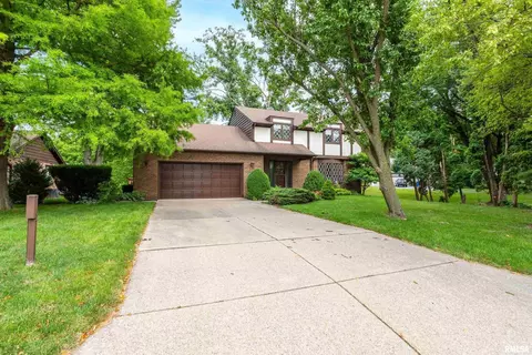 3410 8th St, Moline, IL 61265 photo 4