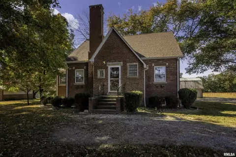 350 Whitlock Rd, Raleigh, IL 62977