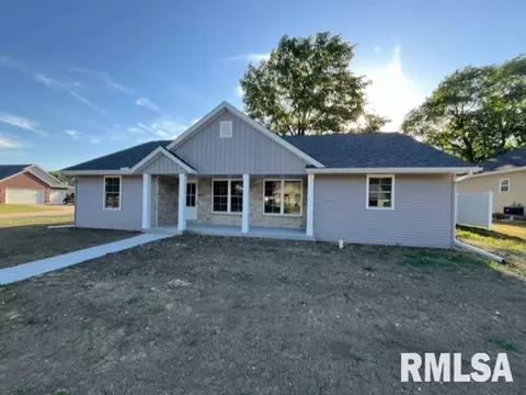 851 East St, Geneseo, IL 61254