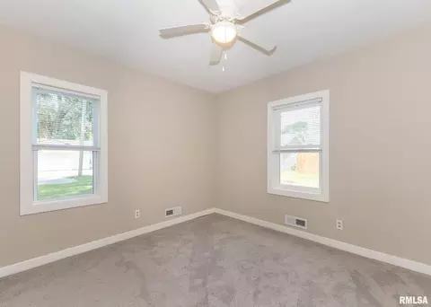 337 28th Ave, Moline, IL 61265 photo 7