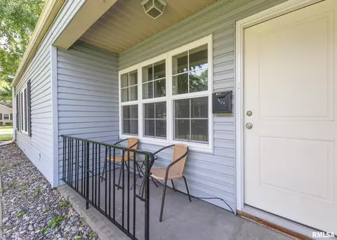 337 28th Ave, Moline, IL 61265 photo 2