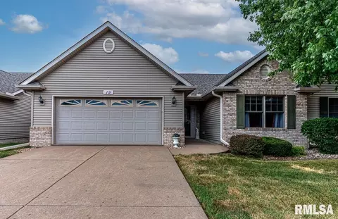19 Northwest Xing, Davenport, IA 52806