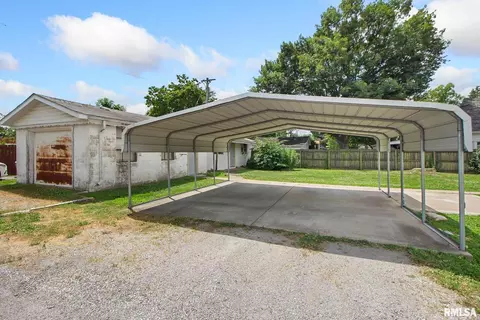 100 S 20th St, Herrin, IL 62948 photo 16