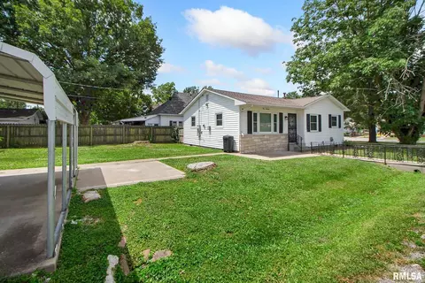 100 S 20th St, Herrin, IL 62948 photo 3