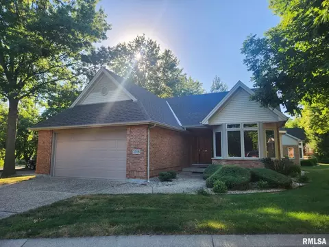 3508 Courts Of Westview St, Quincy, IL 62301