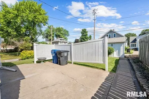 1922 8th St, Moline, IL 61265 photo 23