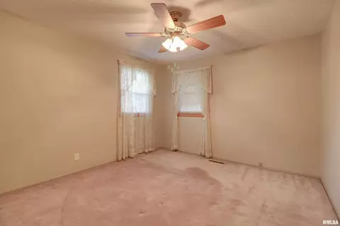 802 6th Ave, Fulton, IL 61252 photo 10