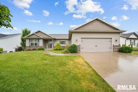 604 E Mill St, Kewanee, IL 61443 photo 2