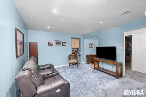 604 E Mill St, Kewanee, IL 61443 photo 27