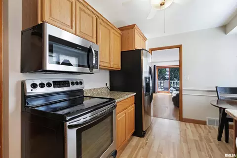 3500 19th Ave, Moline, IL 61265 photo 13