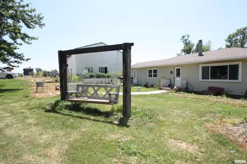 2721 75th Ave, Viola, IL 61486 photo 10