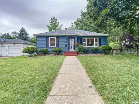 404 24th Ave, East Moline, IL 61244