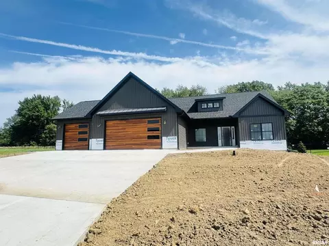 303 Linda Ln, Riverdale, IA 52722