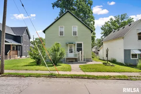 633 Oak St, Davenport, IA 52803