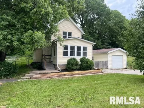 210 E 23rd Ave, Coal Valley, IL 61240