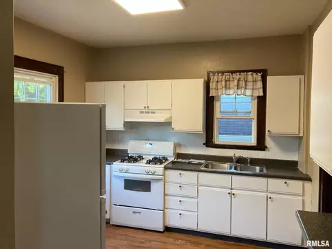 1714 18th St, Moline, IL 61265 photo 9
