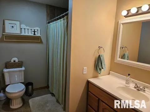 18136 County Highway 57, Hull, IL 62343 photo 35