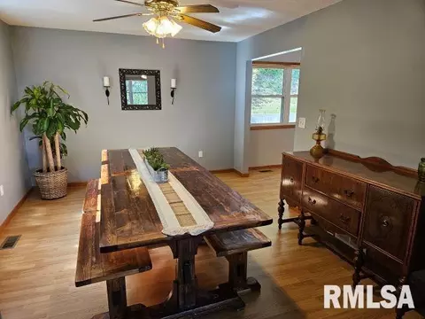 18136 County Highway 57, Hull, IL 62343 photo 4