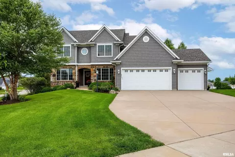 3371 Westminster Rd, Bettendorf, IA 52722