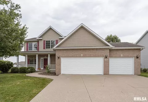 5502 Joshua St, Bettendorf, IA 52722