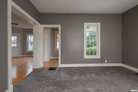 1802 12th Ave, Moline, IL 61265 photo 5