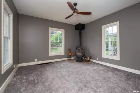 1802 12th Ave, Moline, IL 61265 photo 4