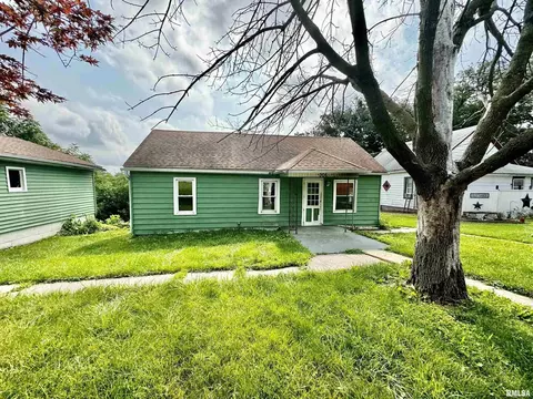 306 Main Ave, Matherville, IL 61263