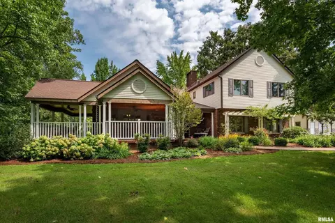 1571 Boskydell Rd, Carbondale, IL 62902