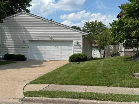 1620 41st St, Moline, IL 61265 photo 2