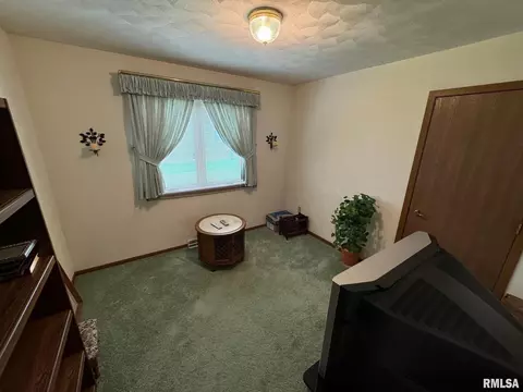 1620 41st St, Moline, IL 61265 photo 16
