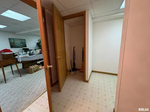 1620 41st St, Moline, IL 61265 photo 43