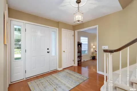 4 Wilderness Ct, Moline, IL 61265 photo 3