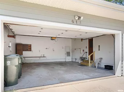613 E Walnut St, Geneseo, IL 61254 photo 10