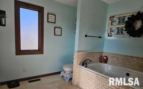 85 Country Acres Ln, Eldorado, IL 62930 photo 27