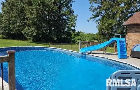 85 Country Acres Ln, Eldorado, IL 62930 photo 4