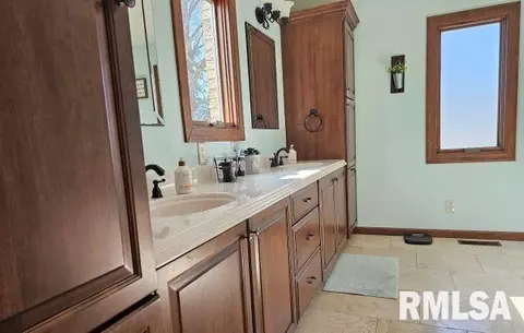 85 Country Acres Ln, Eldorado, IL 62930 photo 26
